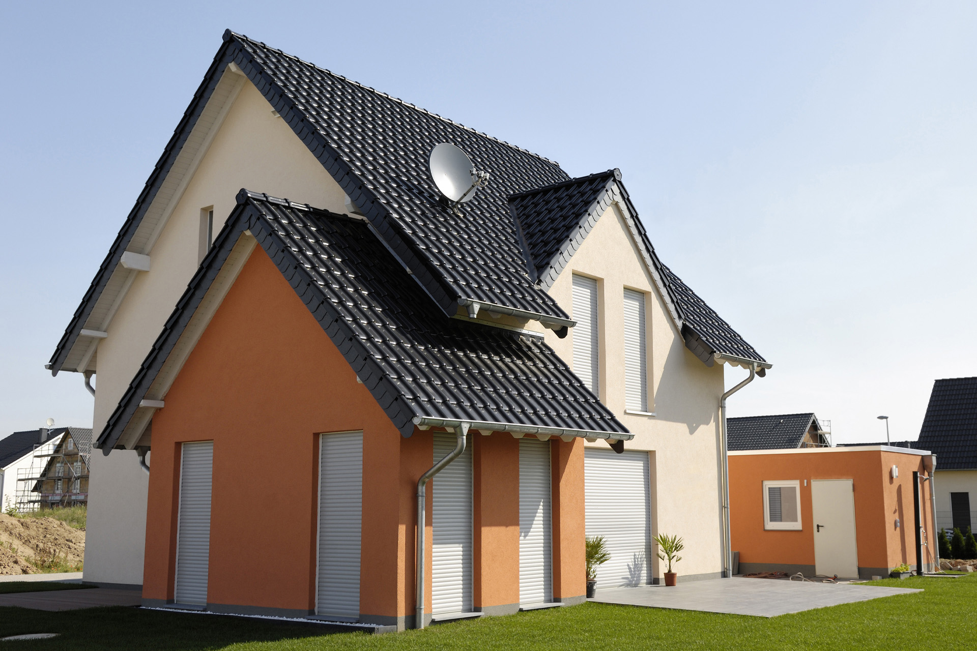 Haus mit Terrasse und Garten Energieservice Westfalen Weser
